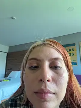 YunoRose  online show from 04-29-26, 09:21