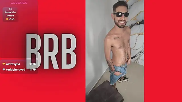 Snapshot of ReyPablo1 chatting on 09-15-25, 02:55 ReyPablo1 online show from 09-15-25, 02:55