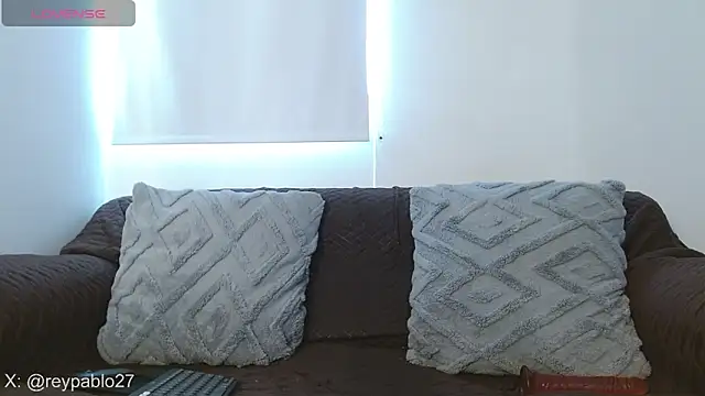 ReyPablo1 online show from 11-21-25, 08:40