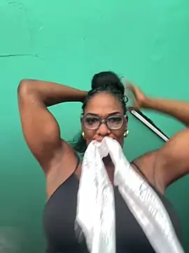 Bustykeyla online show from 06-02-26, 04:31