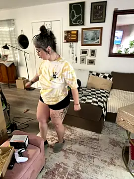 Alix Valentine online show from 11-29-25, 06:44