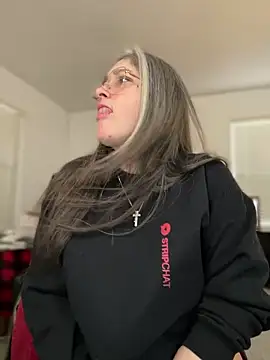 Alix Valentine online show from 02-13-26, 06:15