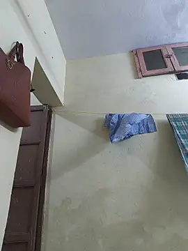 Villageanuty online show from 09-17-25, 04:03