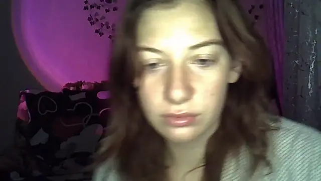 Lily Ember online show from 11-20-25, 05:01