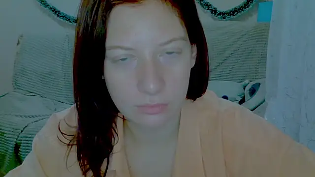 Lily Ember online show from 12-20-25, 06:04