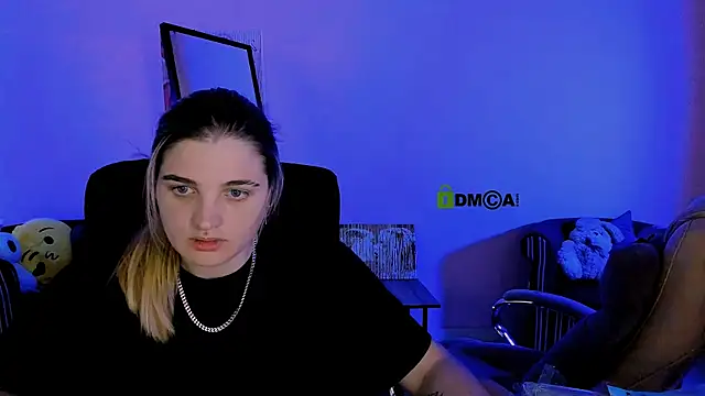 inga gree online show from 10-19-25, 07:03