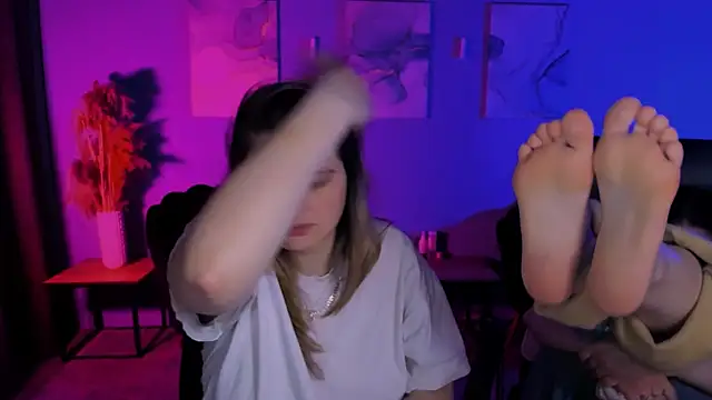 inga gree online show from 04-26-26, 07:44