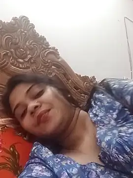 Farihasultanaxh online show from 09-17-25, 08:21