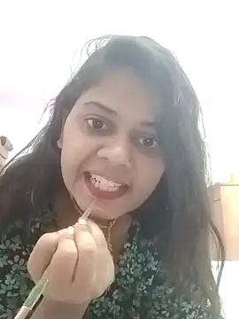 Farihasultanaxh online show from 10-10-25, 12:42