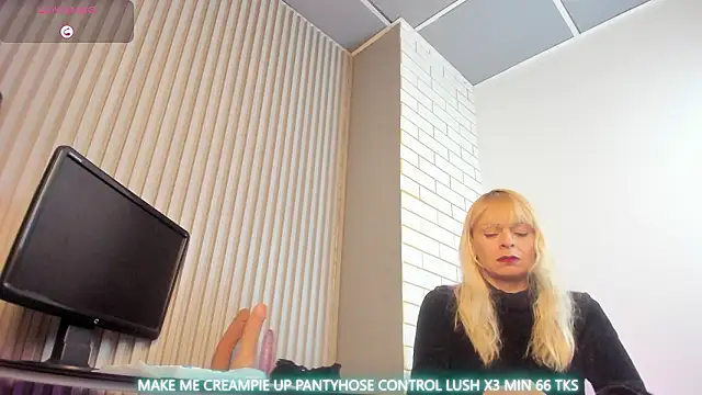 Snapshot of samanthajonexxx chatting on 02-21-26, 04:41 samanthajonexxx online show from 02-21-26, 04:41