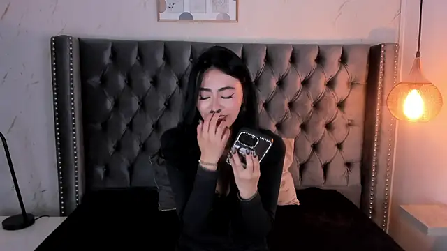 Anya Belth online show from 07-04-26, 06:47