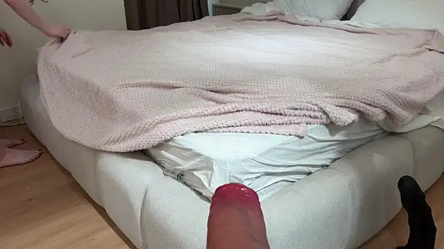 Snapshot of Kelly_Berry__ chatting on 09-21-25, 08:49 Kelly Berry   online show from 09-21-25, 08:49