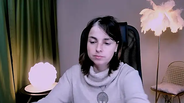 Snapshot of MartaEdams chatting on 11-25-25, 05:40 MartaEdams online show from 11-25-25, 05:40