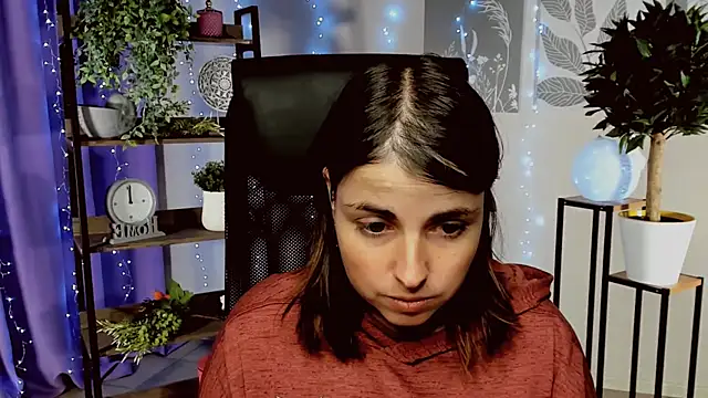 Snapshot of MartaEdams chatting on 12-18-25, 06:19 MartaEdams online show from 12-18-25, 06:19