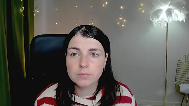 Snapshot of MartaEdams chatting on 01-19-26, 09:24 MartaEdams online show from 01-19-26, 09:24