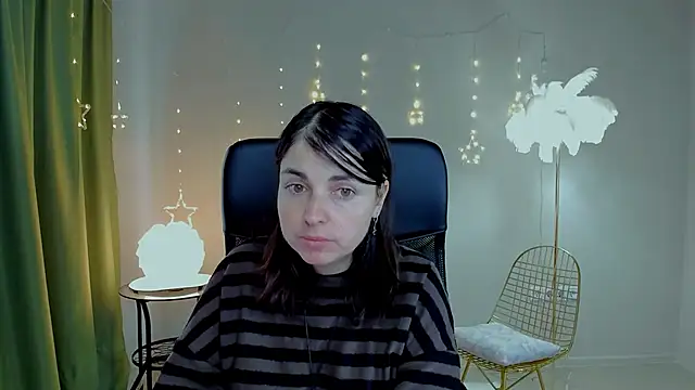 Snapshot of MartaEdams chatting on 02-03-26, 06:22 MartaEdams online show from 02-03-26, 06:22