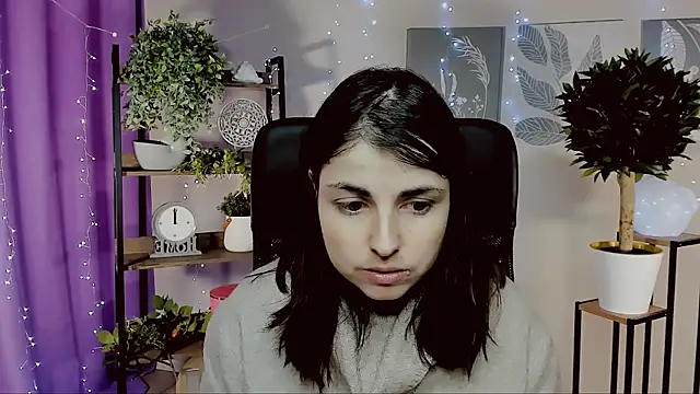 Snapshot of MartaEdams chatting on 03-07-26, 06:21 MartaEdams online show from 03-07-26, 06:21