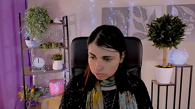 MartaEdams online show from 04-29-26, 06:17