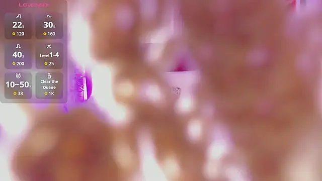 Snapshot of SamayRyann chatting on 02-13-26, 01:18 SamayRyann online show from 02-13-26, 01:18