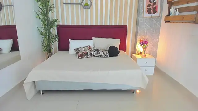 Snapshot of SamayRyann chatting on 03-03-26, 01:39 SamayRyann online show from 03-03-26, 01:39