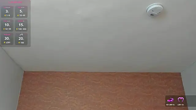 Snapshot of SamayRyann chatting on 03-13-26, 01:18 SamayRyann online show from 03-13-26, 01:18