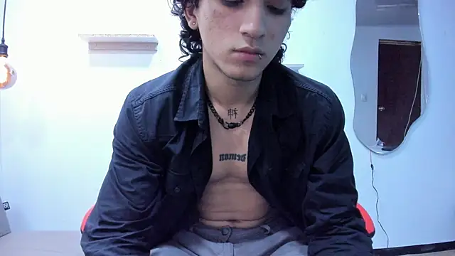 Snapshot of JackesTaylor chatting on 09-13-25, 04:45 JackesTaylor online show from 09-13-25, 04:45
