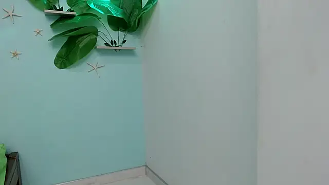 Snapshot of eladyrous98 chatting on 10-30-25, 02:40 eladyrous98 online show from 10-30-25, 02:40