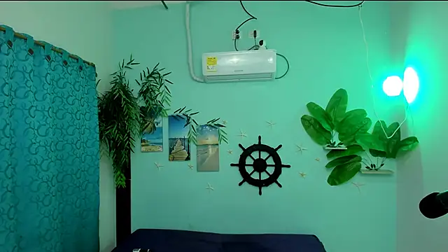 Snapshot of eladyrous98 chatting on 11-07-25, 12:38 eladyrous98 online show from 11-07-25, 12:38