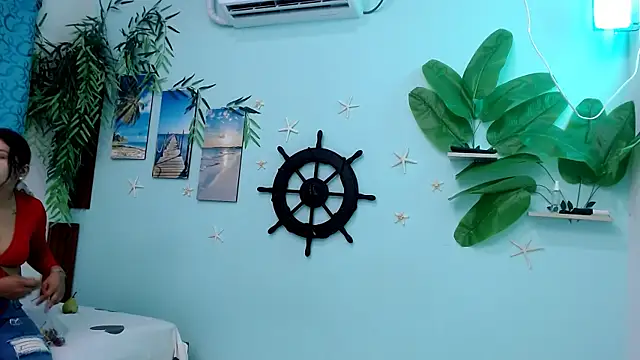 Snapshot of eladyrous98 chatting on 11-12-25, 01:55 eladyrous98 online show from 11-12-25, 01:55