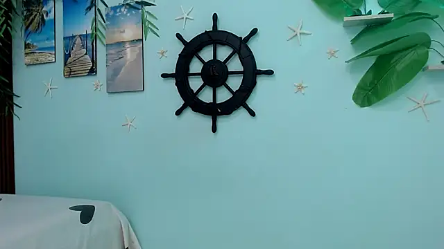 Snapshot of eladyrous98 chatting on 11-19-25, 05:29 eladyrous98 online show from 11-19-25, 05:29