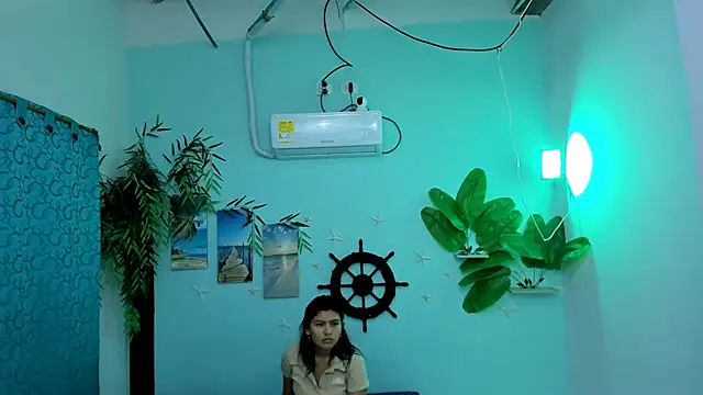 Snapshot of eladyrous98 chatting on 11-29-25, 07:00 eladyrous98 online show from 11-29-25, 07:00