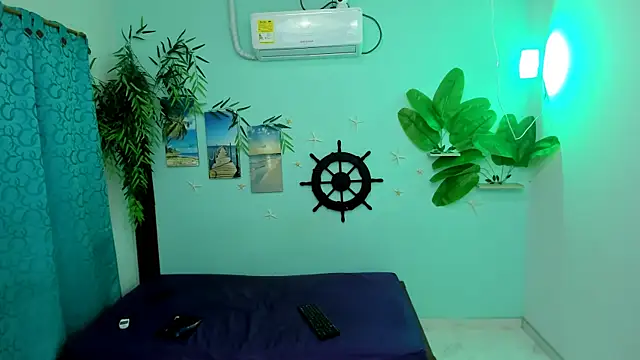 Snapshot of eladyrous98 chatting on 12-01-25, 02:22 eladyrous98 online show from 12-01-25, 02:22