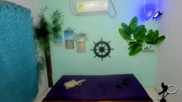 Snapshot of eladyrous98 chatting on 02-26-26, 01:32 eladyrous98 online show from 02-26-26, 01:32