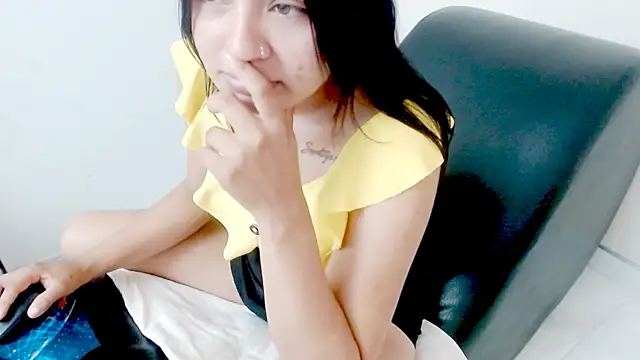 Snapshot of eladyrous98 chatting on 03-23-26, 05:50 eladyrous98 online show from 03-23-26, 05:50