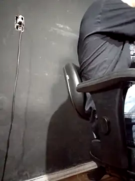 Snapshot of Purplex420 chatting on 09-16-25, 01:01 Purplex420 online show from 09-16-25, 01:01