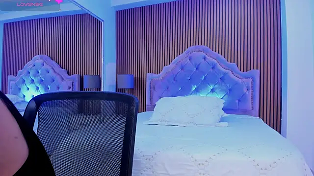 SelenaStonne online show from 11-23-25, 12:49