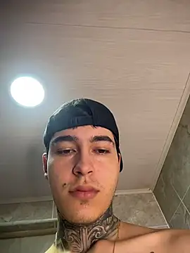 Snapshot of samm4044 chatting on 02-17-26, 06:47 samm4044 online show from 02-17-26, 06:47