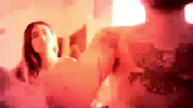 Snapshot of parejajuguetona420 chatting on 12-18-25, 08:59 parejajuguetona420 online show from 12-18-25, 08:59