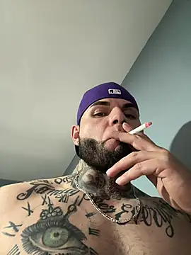 Snapshot of crazybarber69 chatting on 02-12-26, 04:29 crazybarber69 online show from 02-12-26, 04:29