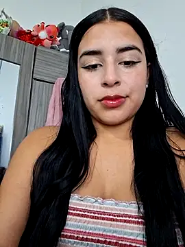 Snapshot of channell0 chatting on 09-24-25, 05:33 channell0 online show from 09-24-25, 05:33