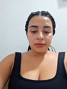 Snapshot of channell0 chatting on 12-05-25, 05:38 channell0 online show from 12-05-25, 05:38