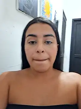 Snapshot of channell0 chatting on 01-11-26, 10:15 channell0 online show from 01-11-26, 10:15