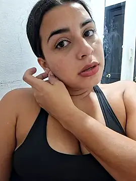 Snapshot of channell0 chatting on 02-21-26, 04:46 channell0 online show from 02-21-26, 04:46