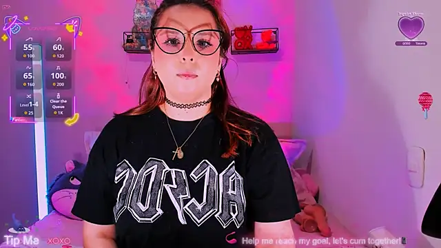 Snapshot of Rosie_Good_girl chatting on 07-14-26, 01:30 Rosie Good girl online show from 07-14-26, 01:30