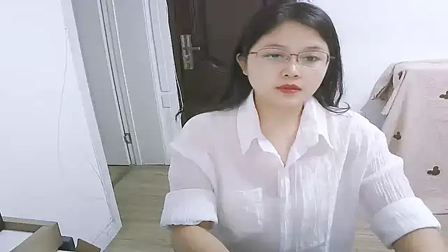 Snapshot of 98bunny chatting on 09-25-25, 11:36 98bunny online show from 09-25-25, 11:36