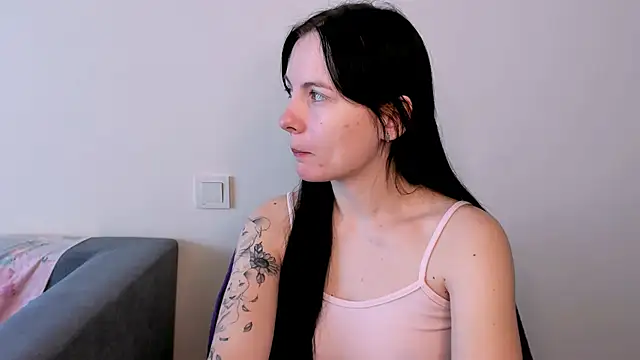 Elle Pearl  online show from 02-23-26, 07:06