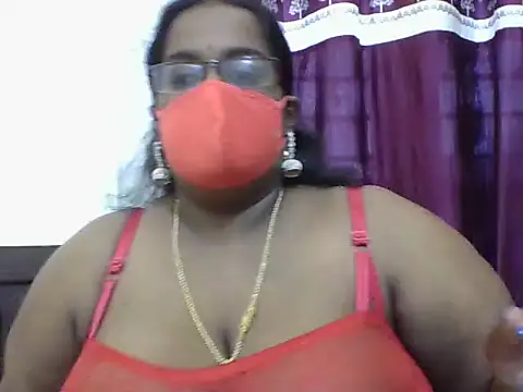 Snapshot of Reena-gowda chatting on 10-04-25, 11:52 Reena-gowda online show from 10-04-25, 11:52