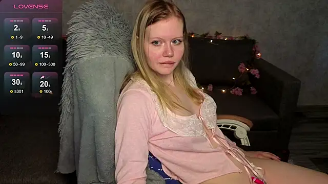 Wendy 228 online show from 03-22-26, 01:31
