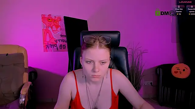 foxy tease  online show from 11-08-25, 01:00