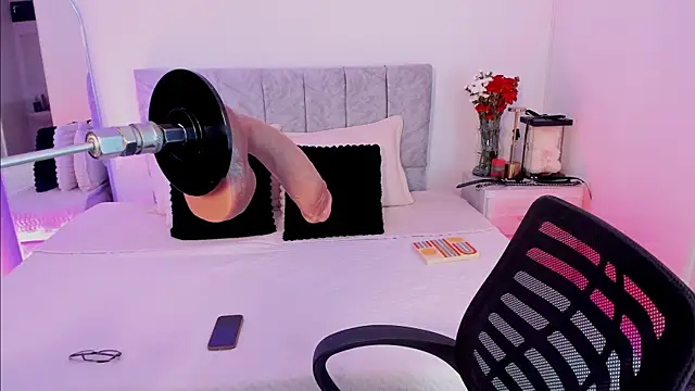 Taylormaxwell online show from 01-10-26, 09:41